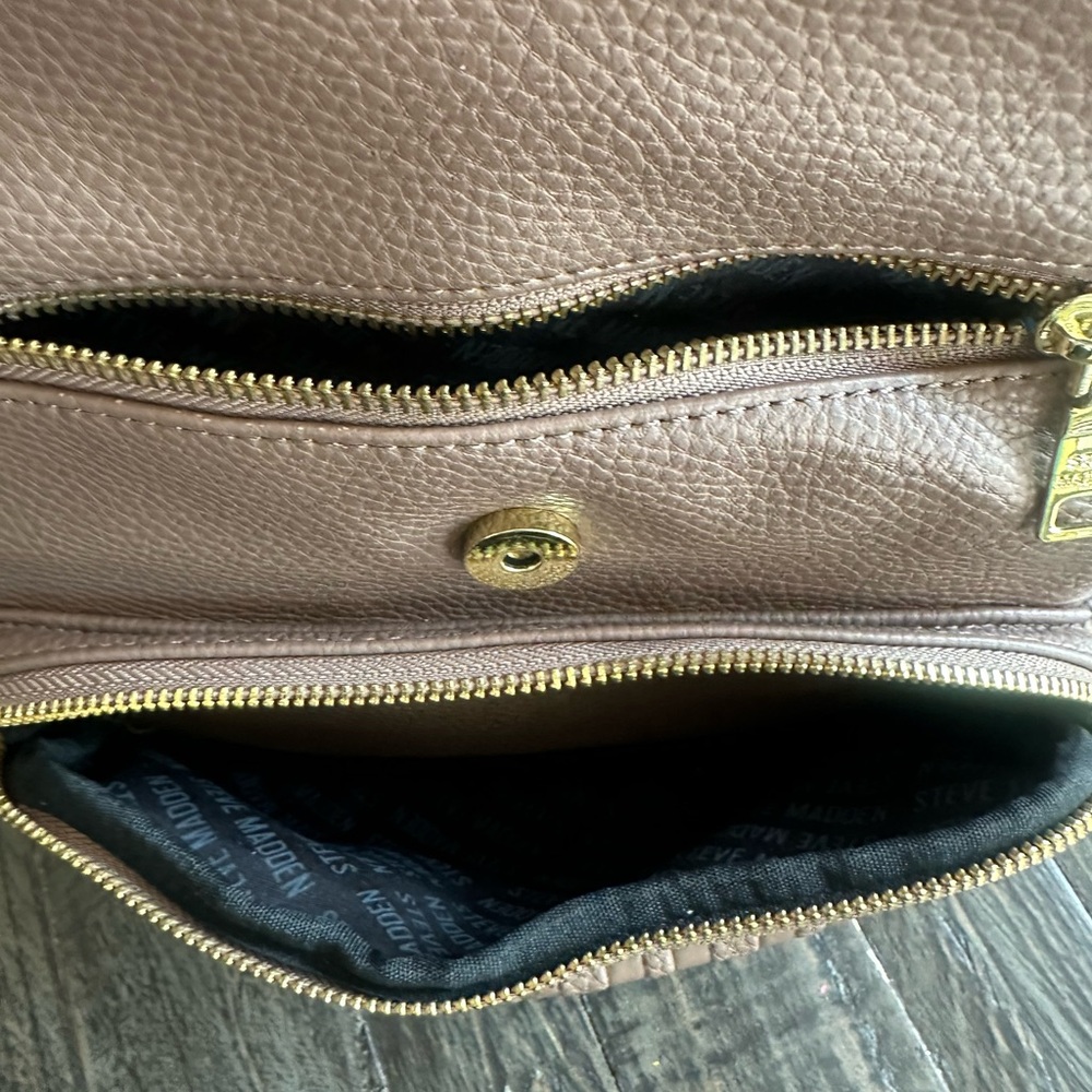 Steve Madden Tan Backpack - Picture 4 of 8